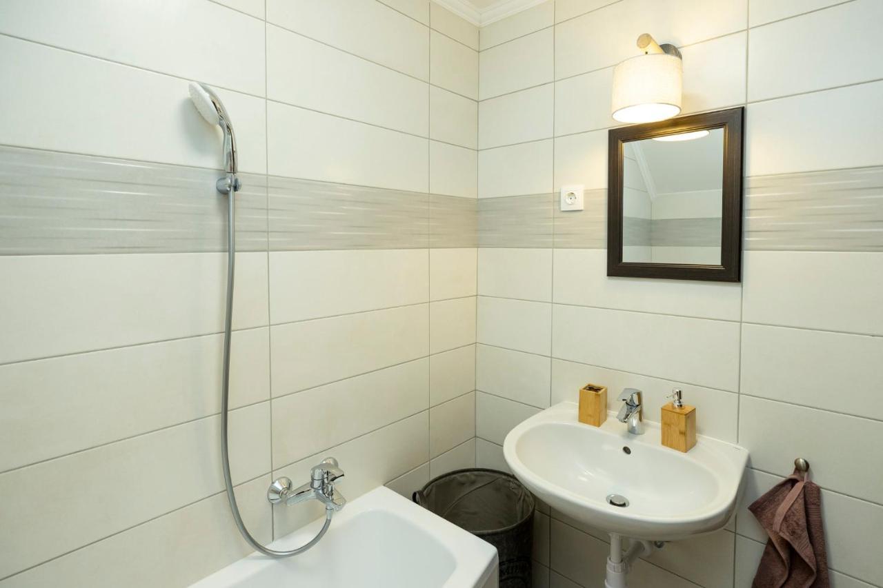 Apartamento Zsendülő Apartman Eger Exterior foto